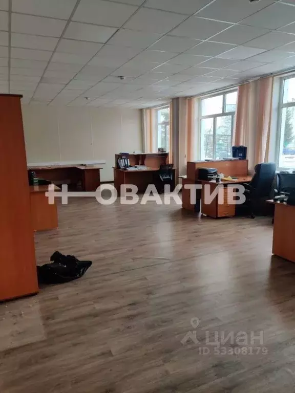 Офис в Новосибирская область, Новосибирск ул. Овчукова, 93 (72 м) - Фото 1