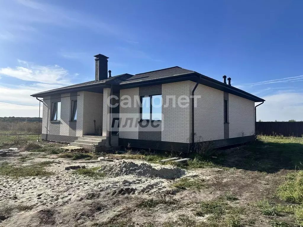 Дом в Курская область, Курский район, Рышковский сельсовет, д. Зорино  ... - Фото 1