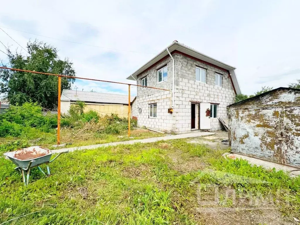 Дом в Челябинская область, Челябинск Слаботочный пер., 26 (147 м) - Фото 1