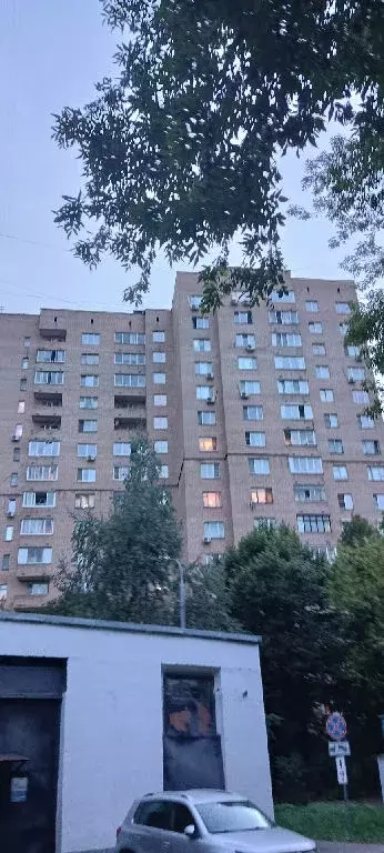 Продается 3-комнатная квартира - Фото 1