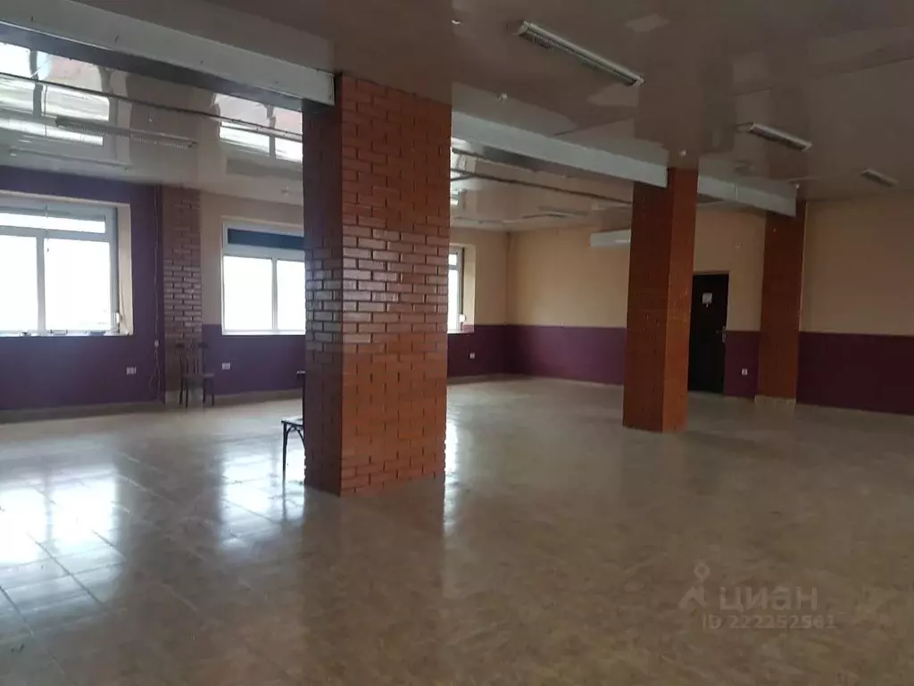 Торговая площадь в Крым, Керчь ул. Полевая, 3 (151 м) - Фото 0