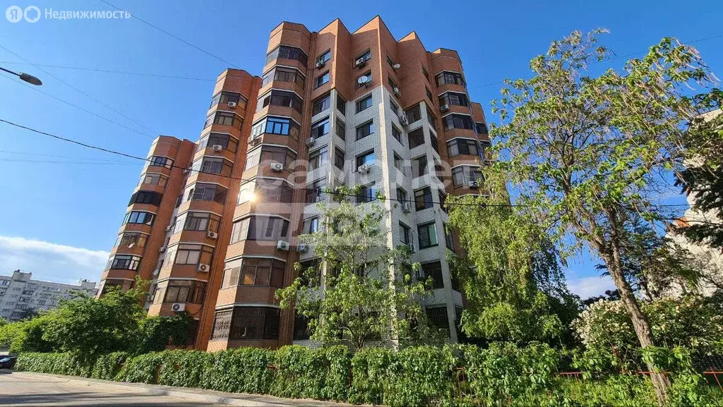 3-комнатная квартира: Волгоград, улица Тулака, 8/1 (106.1 м) - Фото 1