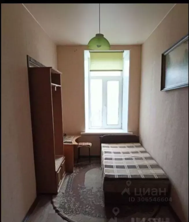 Комната Санкт-Петербург 13-я Васильевского острова линия, 68 - Фото 0