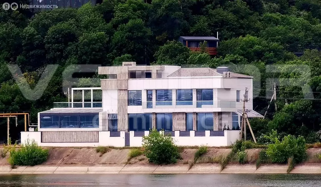 Дом в Абрау-Дюрсо, улица Горького, 34А (858 м) - Фото 1