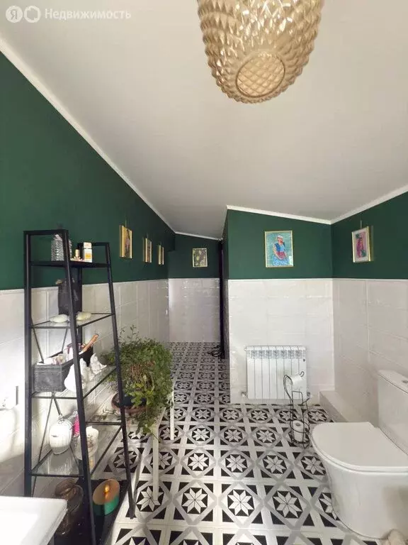 3-комнатная квартира: Геленджик, улица Ходенко, 8А (95 м) - Фото 1