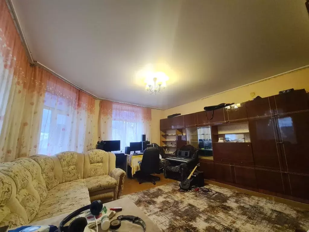 2-к кв. Саратовская область, Саратов ул. Мясницкая, 138 (73.6 м) - Фото 2