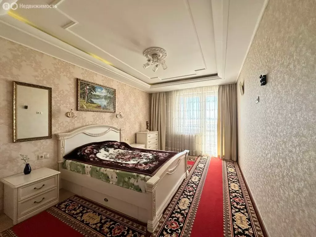 2-комнатная квартира: Калининград, улица Горького, 168 (69.9 м) - Фото 1