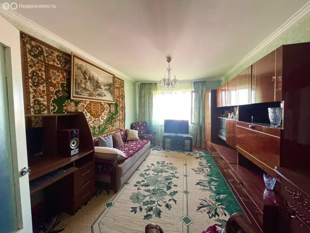 3-комнатная квартира: Владикавказ, улица Астана Кесаева, 13 (70 м) - Фото 2