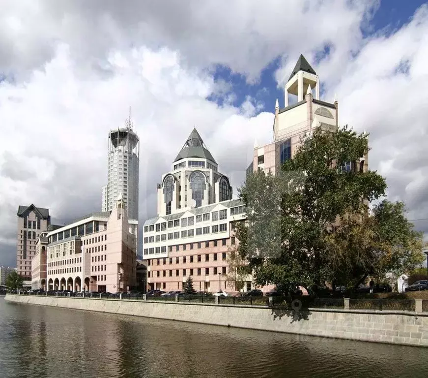 Офис в Москва Космодамианская наб., 52С1 (1391 м) - Фото 2