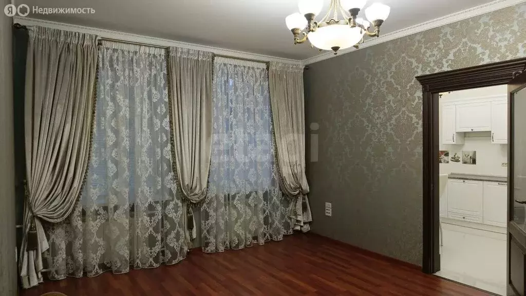 3-комнатная квартира: Пласт, улица Чайковского, 2 (74.8 м) - Фото 2