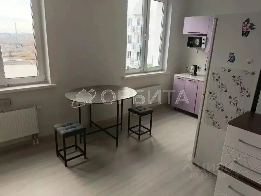 Студия Тюменская область, Тюмень ул. Тамары Сатюковой, 26 (34.0 м) - Фото 2