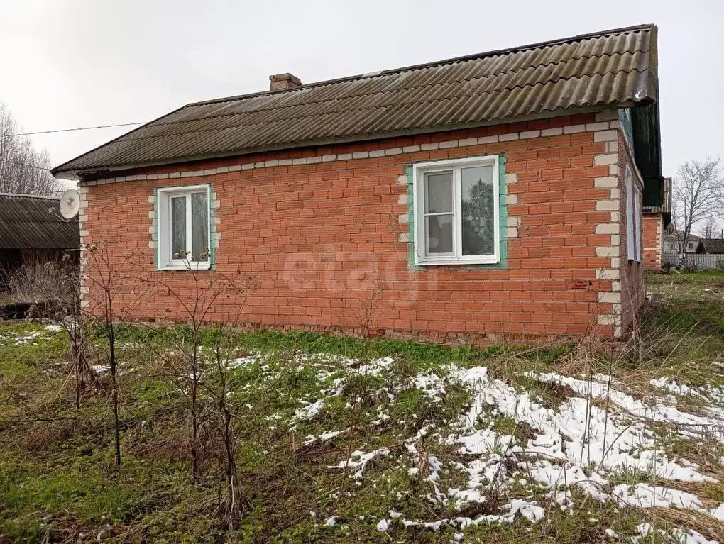 Дом в Ярославская область, Первомайский муниципальный округ, с. ... - Фото 1