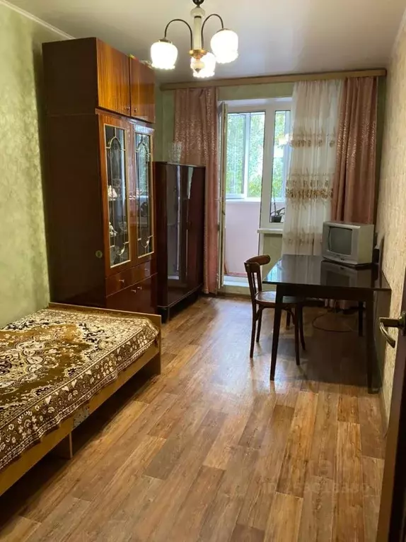 Комната Саратовская область, Саратов Бахметьевская ул., 44/64 - Фото 1