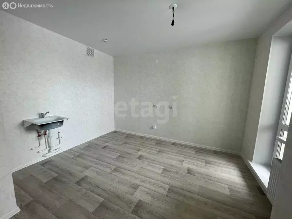 3-комнатная квартира: деревня Кондратово, улица Г.Н. Нифантова, 4Б ... - Фото 2