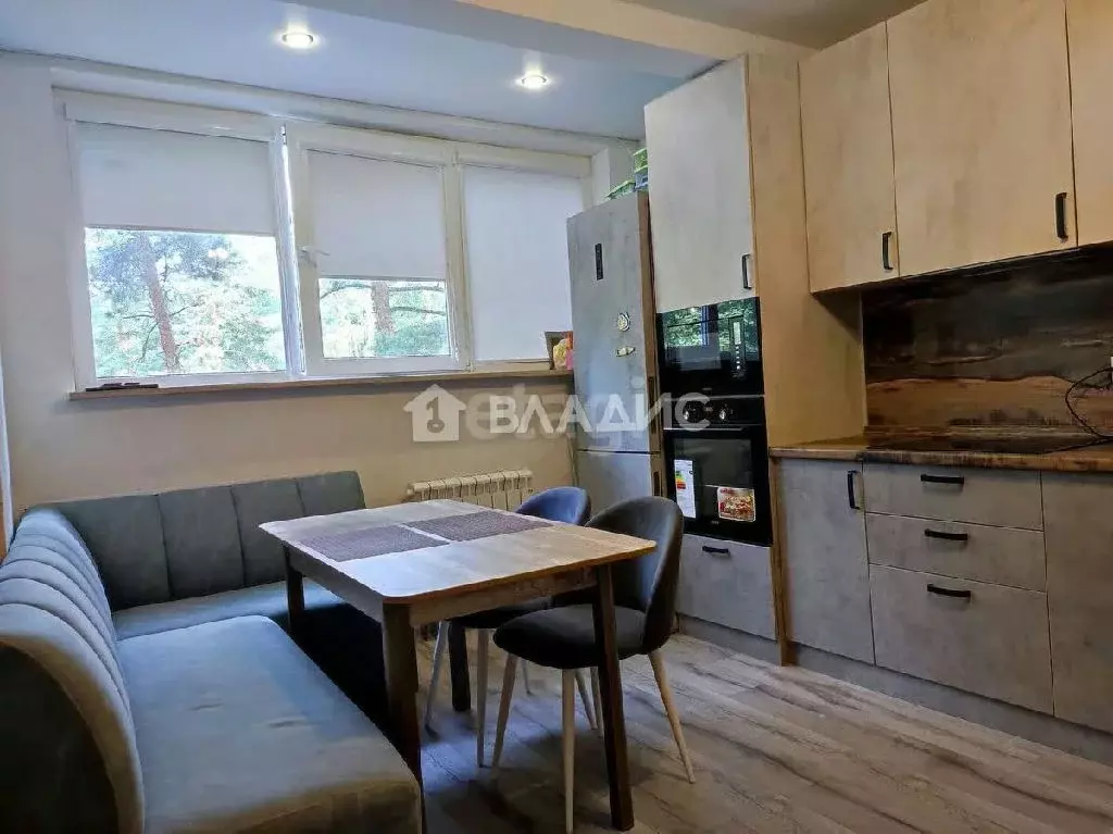 Продается 2-комнатная квартира - Фото 1