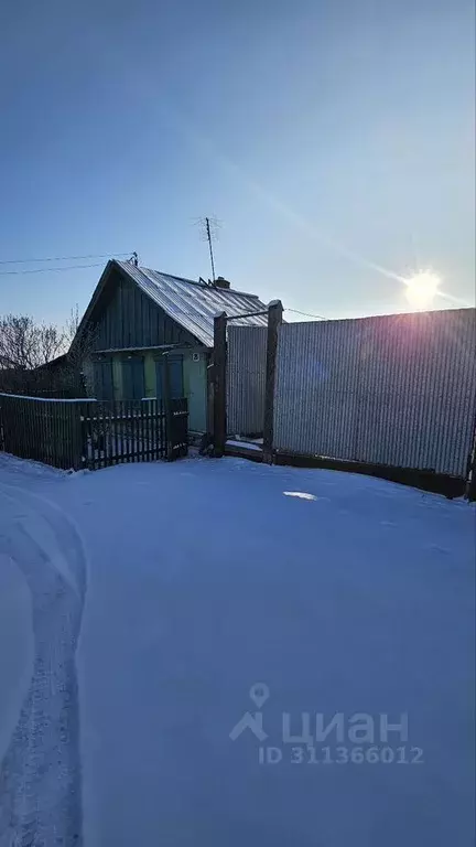 Дом в Иркутская область, Усольский район, Тельма рп ул. 3-я Советская, ... - Фото 0