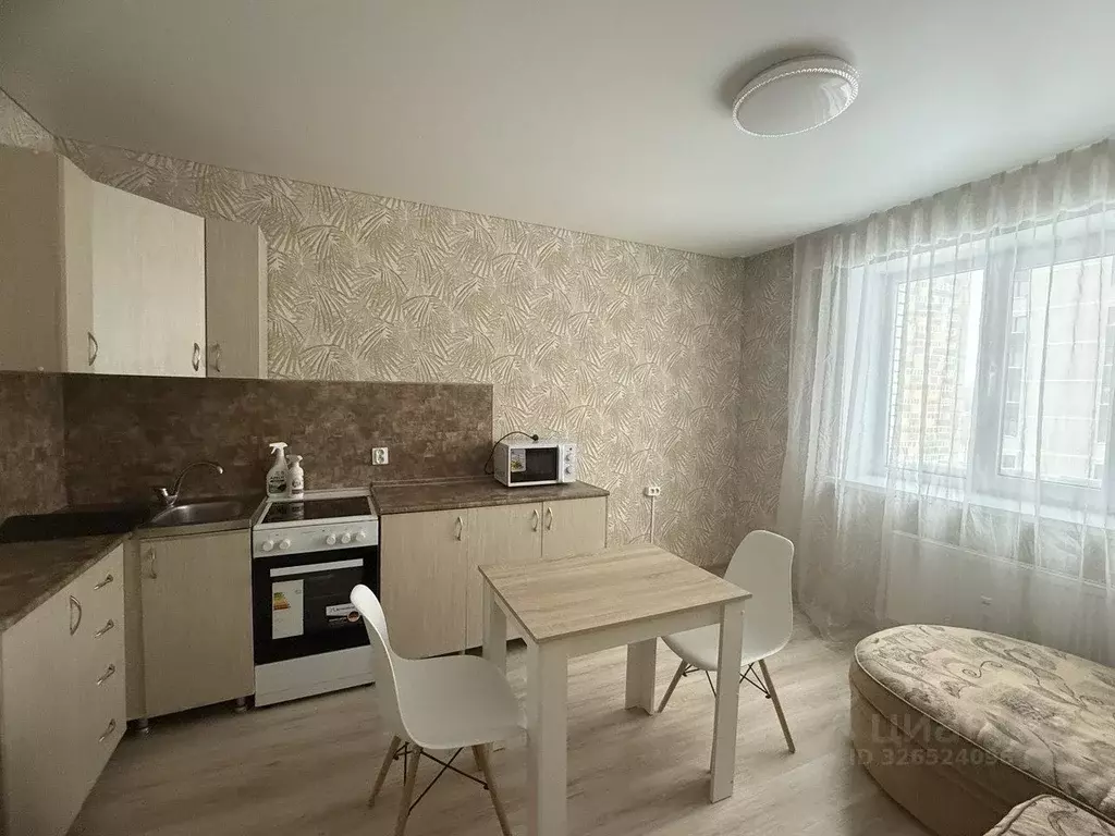 1-к кв. Удмуртия, Ижевск Молодежная ул., 107Б (42.0 м) - Фото 1