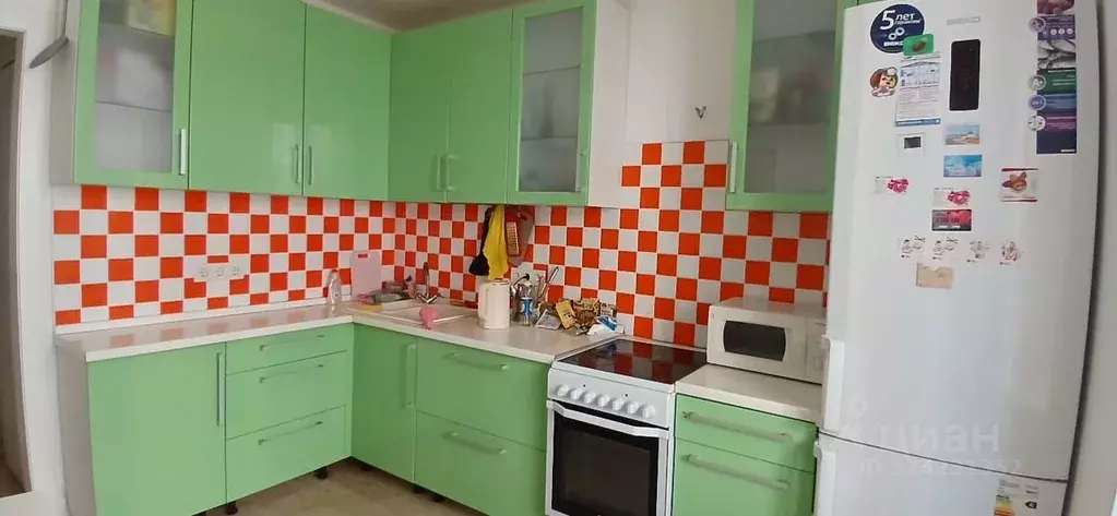 2-к кв. Татарстан, Казань Тэцевская ул., 4 (57.0 м) - Фото 2