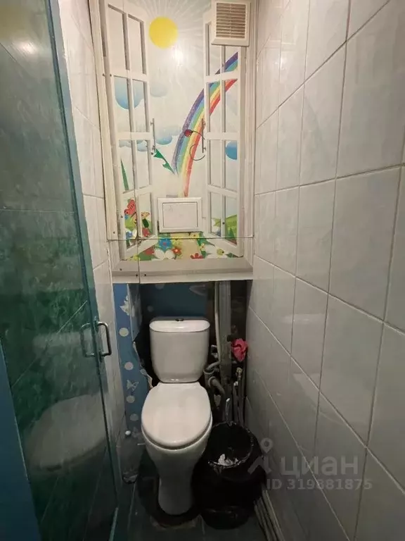 Комната Омская область, Омск ул. Петра Ильичева, 5 (15.0 м) - Фото 1