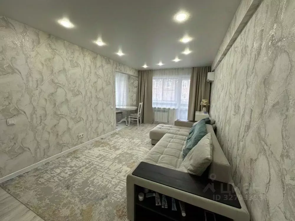 3-к кв. Иркутская область, Иркутск ул. 4-я Советская, 100 (59.0 м) - Фото 2