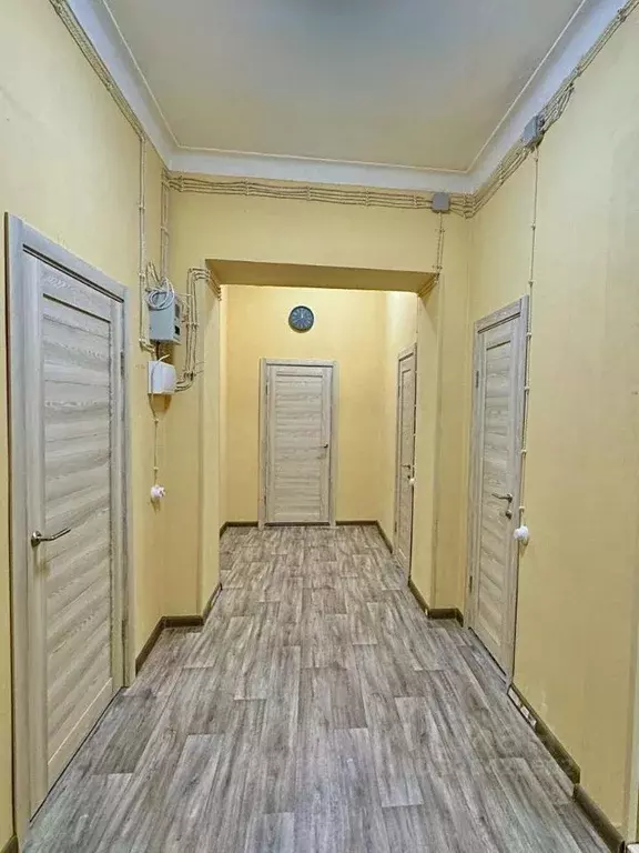 3-к кв. Москва ул. Плющиха, 13 (10.0 м) - Фото 2