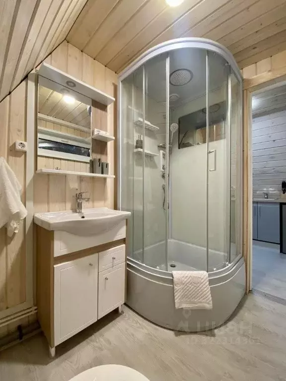 Дом в Ленинградская область, Лужский район, Толмачевское городское ... - Фото 2