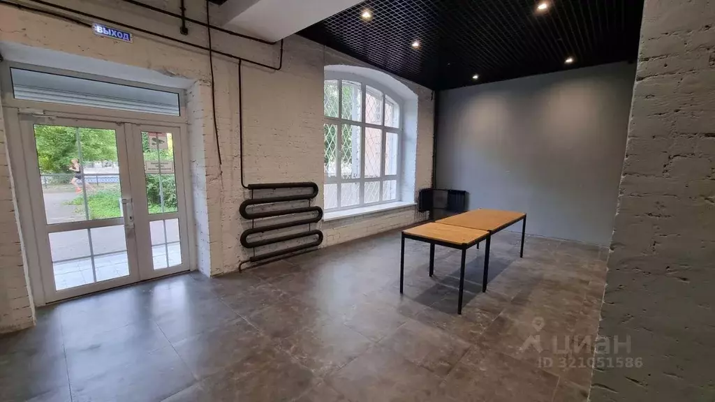 Торговая площадь в Тверская область, Тверь Советская ул., 64 (76 м) - Фото 1