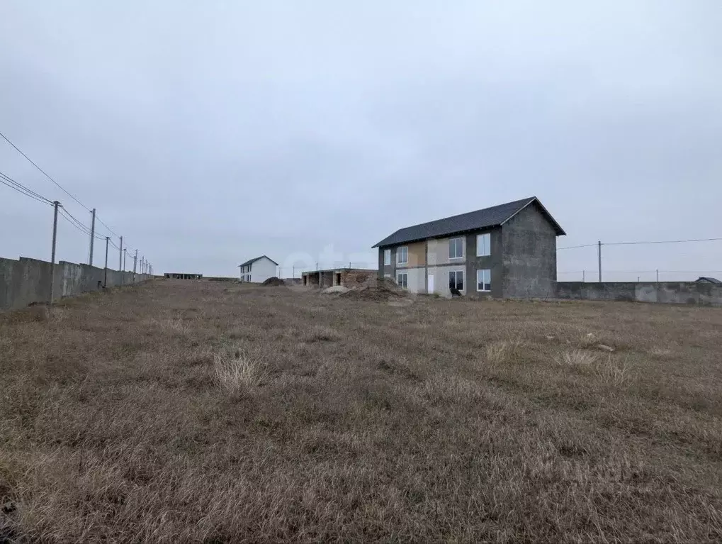 Дом в Крым, Черноморский район, Оленевское с/пос, с. Оленевка 2с1 (242 ... - Фото 1