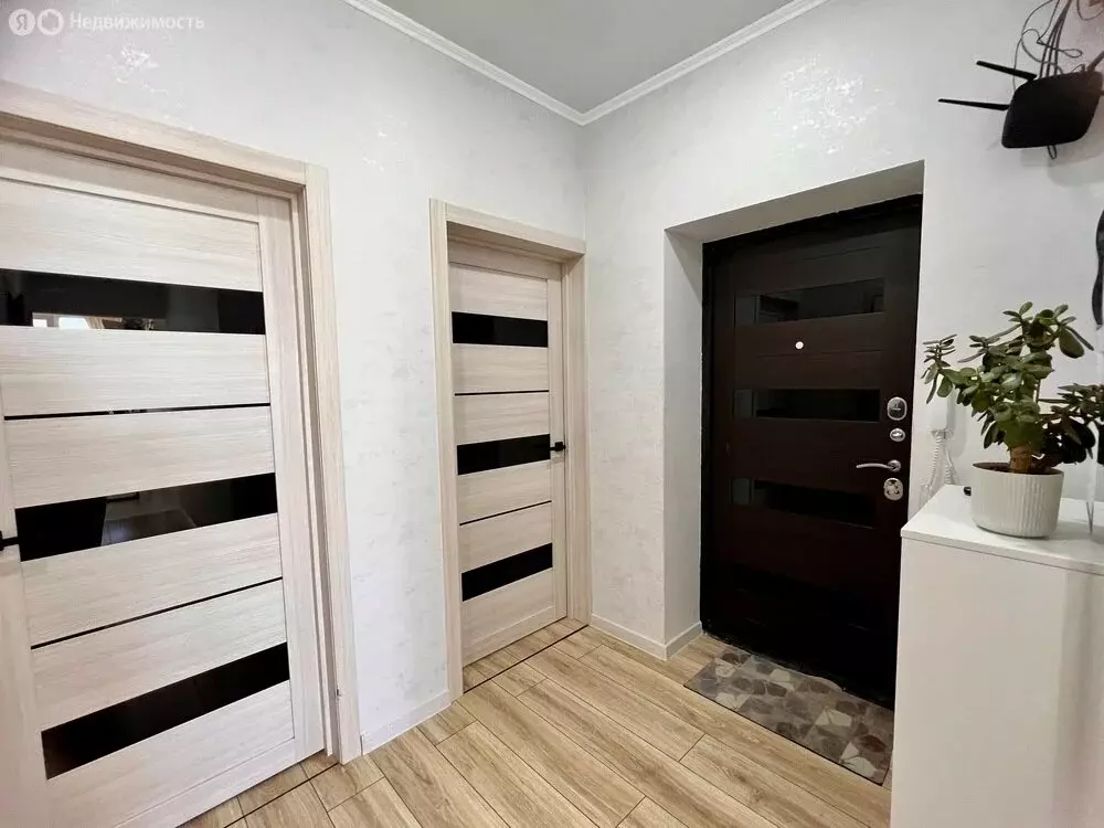 2-комнатная квартира: село Супсех, улица Фрунзе, 57 (54 м) - Фото 0
