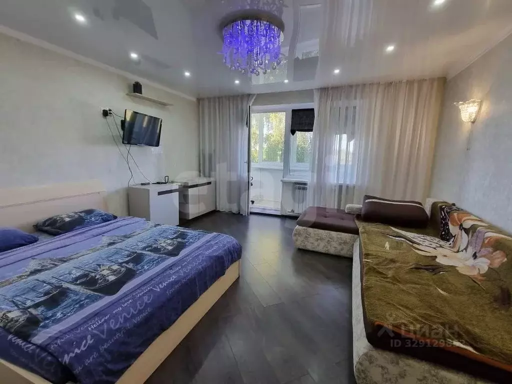 3-к кв. Калининградская область, Янтарный пгт ул. Советская, 128 (69.0 ... - Фото 1