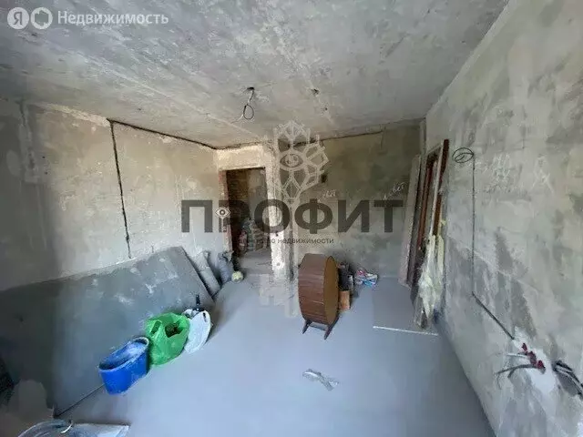 2-комнатная квартира: Алушта, Судакская улица, 18 (57.1 м) - Фото 1