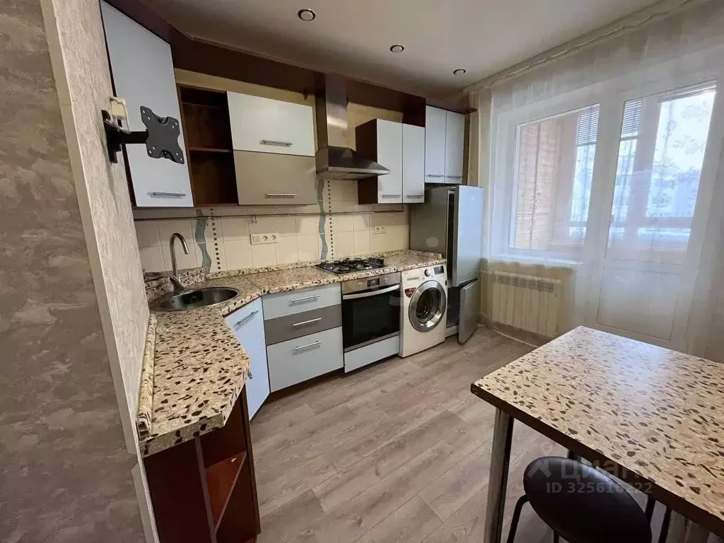 1-к кв. Татарстан, Казань ул. Юлиуса Фучика, 86 (34.0 м) - Фото 1