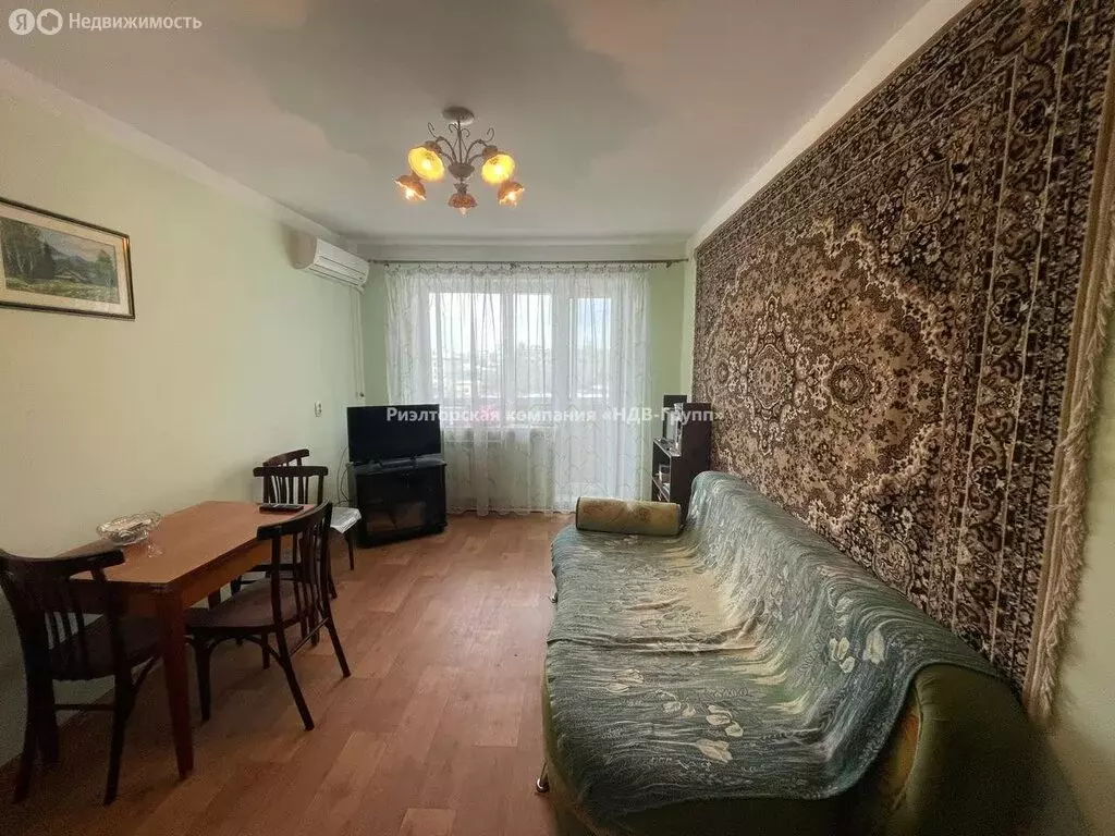 1-комнатная квартира: Хабаровск, улица Шеронова, 28 (36 м) - Фото 1