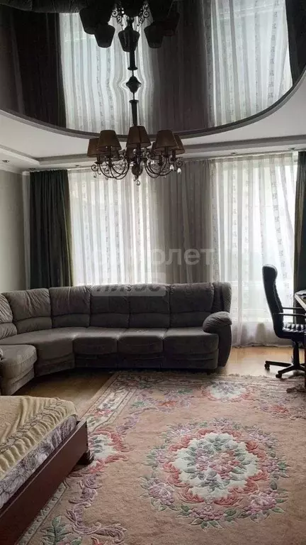 Дом в Крым, Симферополь ул. Братьев Айвазовских (230 м) - Фото 1