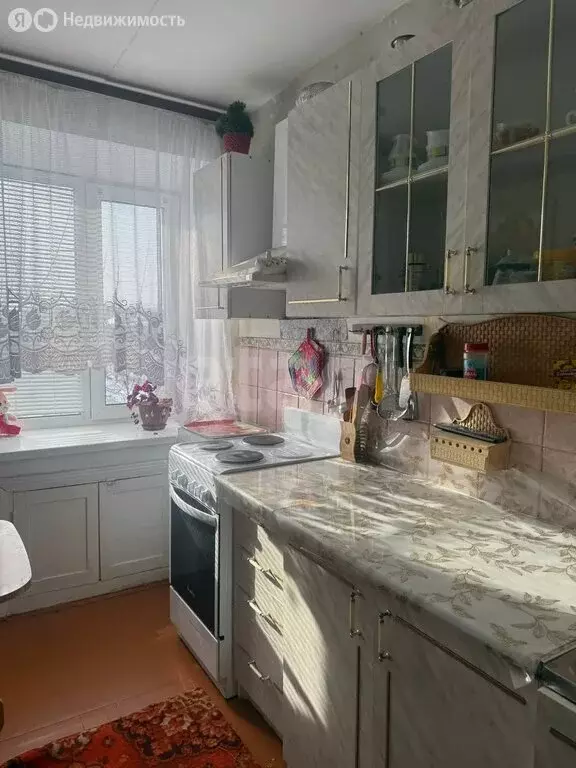 2-комнатная квартира: Ялуторовск, улица Новикова, 22 (47.7 м) - Фото 2