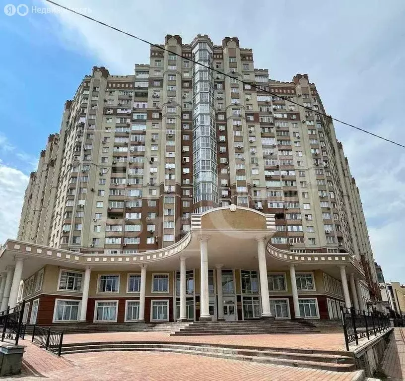 3-комнатная квартира: Воронеж, улица Куколкина, 11 (96 м) - Фото 1
