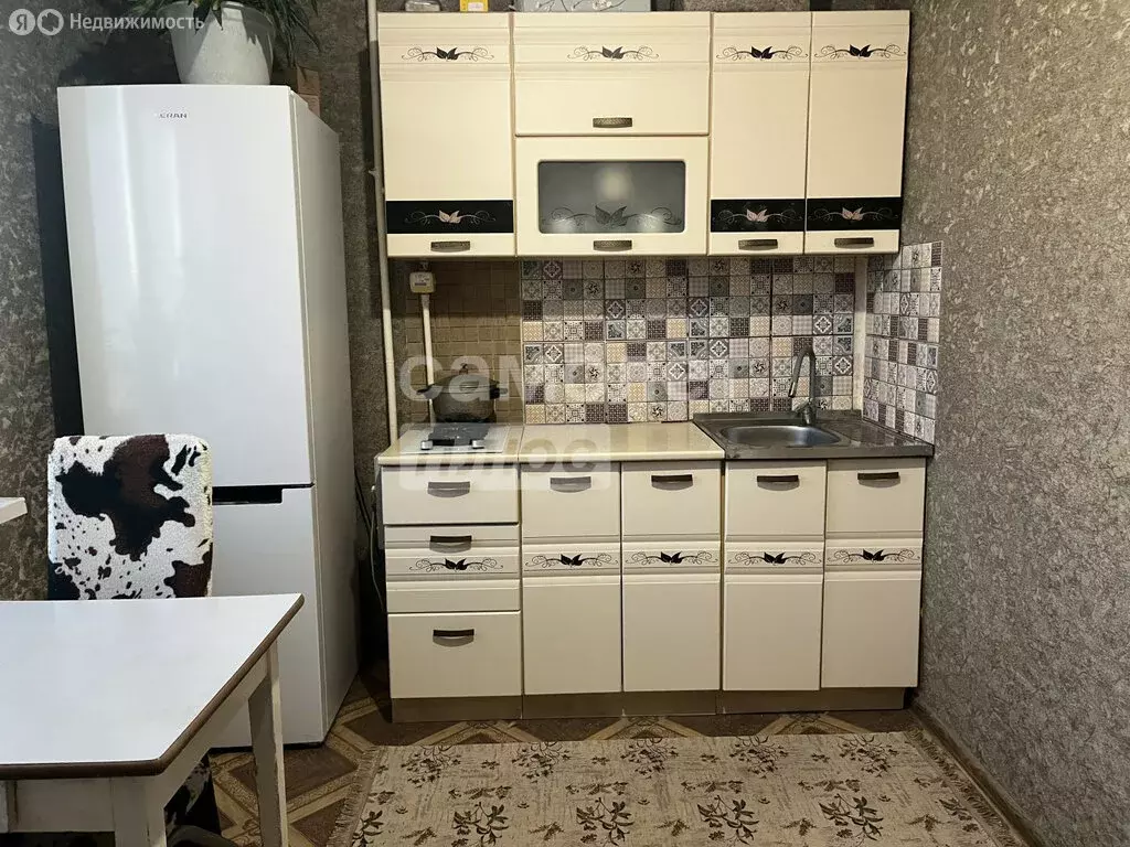 1-комнатная квартира: Омск, микрорайон Парковый, улица Фугенфирова, 2 ... - Фото 2