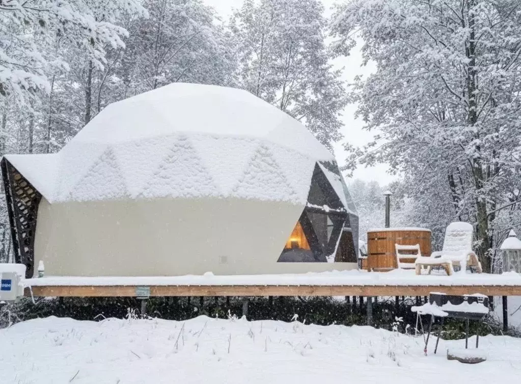 Дом в Смоленская область, Гагаринский муниципальный округ, д. Лебедки, ... - Фото 1