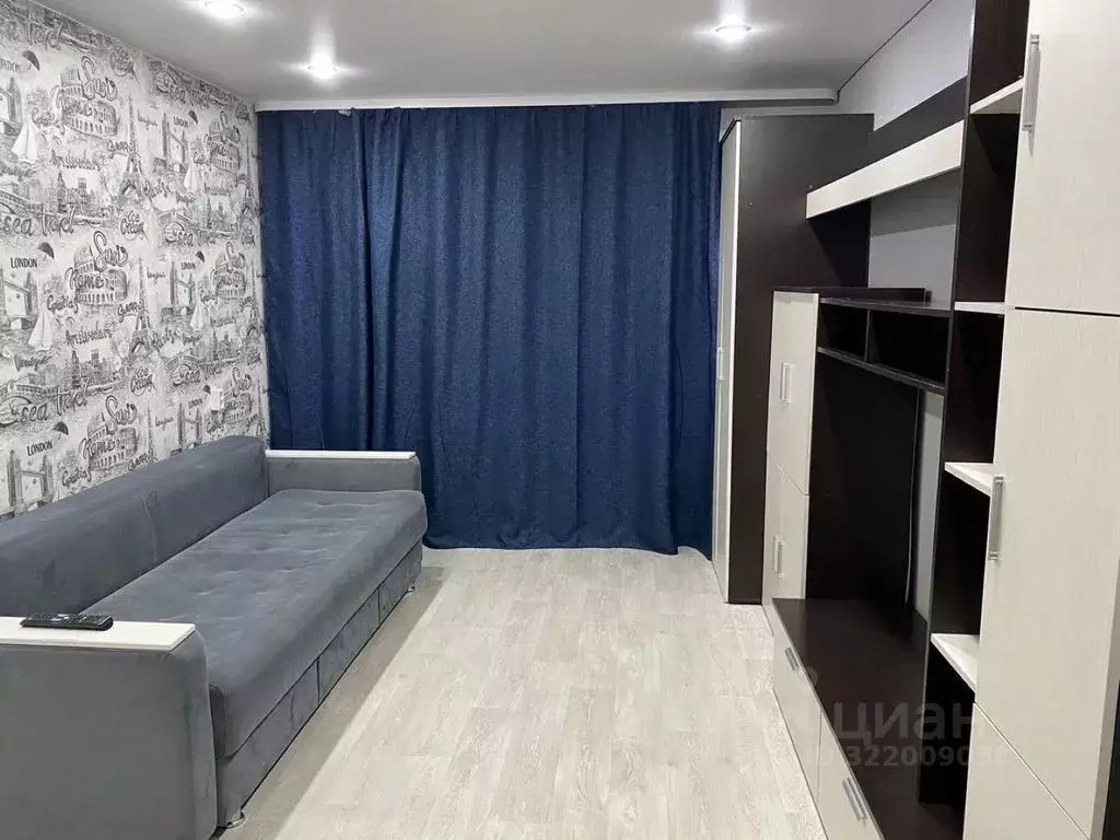 3-к кв. Курганская область, Курган ул. Орлова, 7 (64.0 м) - Фото 0