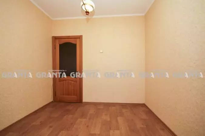 Продаётся 4-к квартира, 80 м - Фото 1