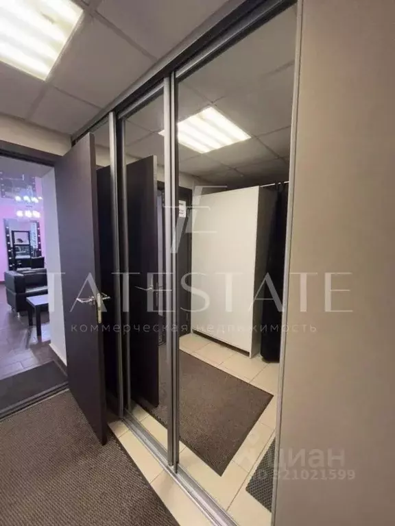 Помещение свободного назначения в Татарстан, Казань ул. Мулланура ... - Фото 1