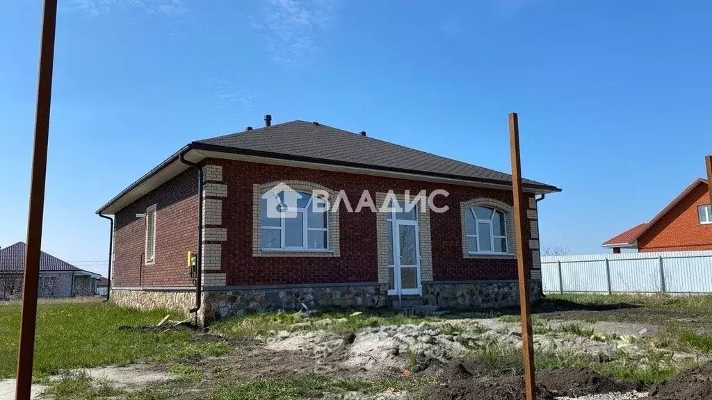 Дом в Белгородская область, Строитель Яковлевский городской округ, ул. ... - Фото 2