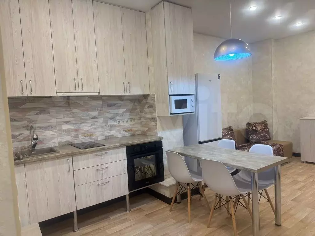 2-к. квартира, 45 м, 1/5 эт. - Фото 0