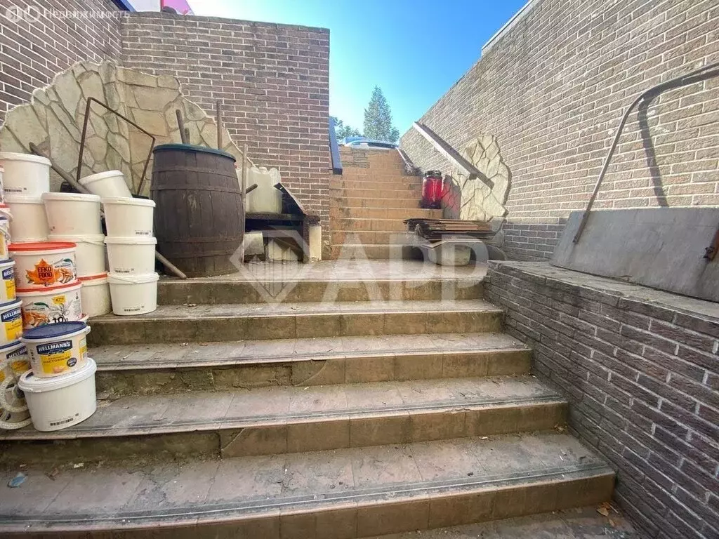 Помещение свободного назначения (350 м) - Фото 0