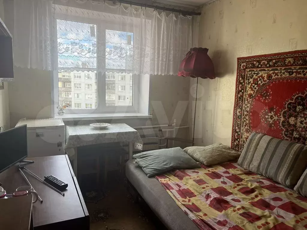Комната 11 м в 4-к., 5/5 эт. - Фото 0