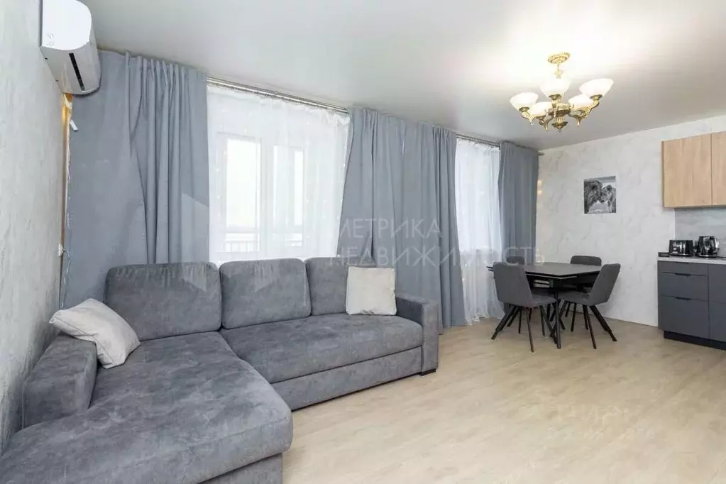 1-к кв. Тюменская область, Тюмень ул. Василия Гольцова, 8 (47.6 м) - Фото 1