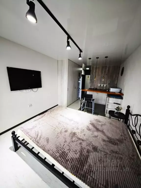 Студия Приморский край, Владивосток Луговая ул., 50А (18.0 м) - Фото 1