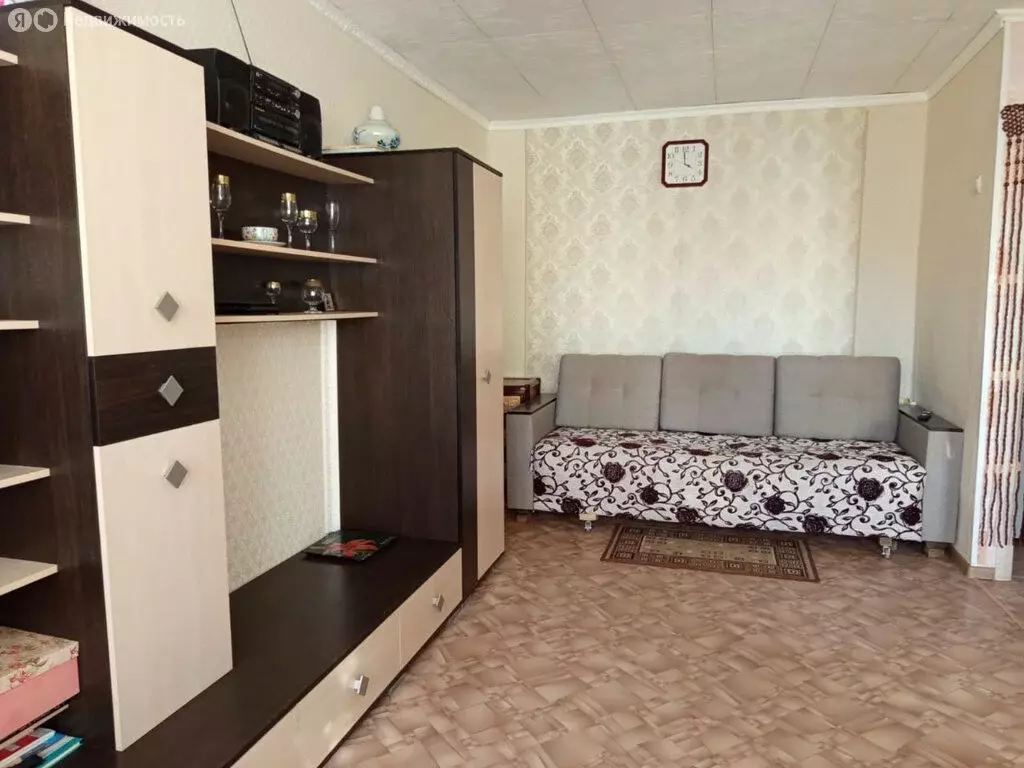 1-комнатная квартира: Набережные Челны, посёлок ЗЯБ, улица Хади ... - Фото 0