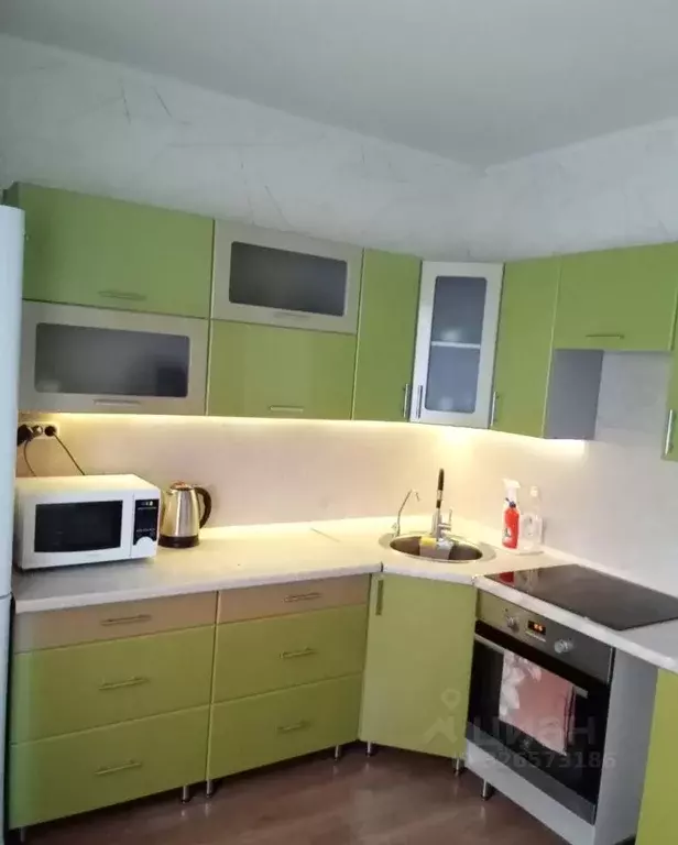 1-к кв. Курская область, Курск просп. Вячеслава Клыкова, 45 (35.0 м) - Фото 2