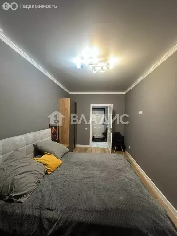 1-комнатная квартира: Белгород, улица Есенина, 9к1 (38 м) - Фото 1